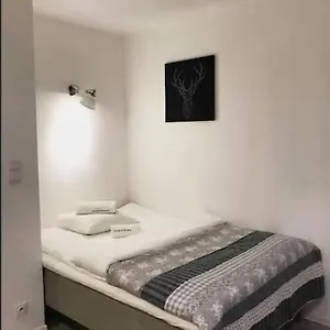 https://studio-plac-zawiszy.warsawhotelspoland.com