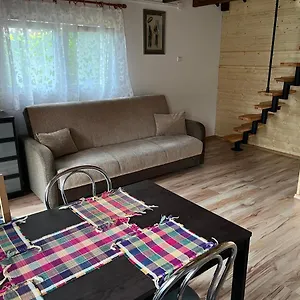 https://domek-na-zurawiej.gdanskhotel.org